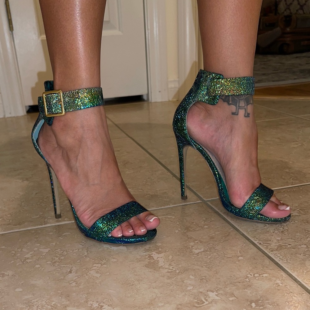 Steve Madden Mermaid Sandal